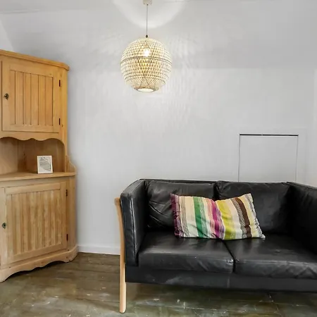 Cozy In Aakirkeby With Wifi Σπίτι διακοπών