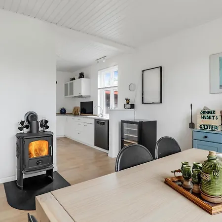 Awesome In Aakirkeby With Kitchen *