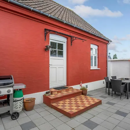 Cozy In Aakirkeby With Wifi Dom wakacyjny Åkirkeby