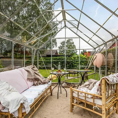 Dom wakacyjny Cozy In Aakirkeby With Wifi