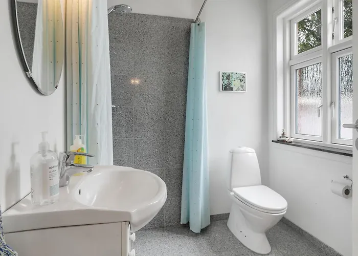 Cozy In Aakirkeby With Wifi * Akirkeby