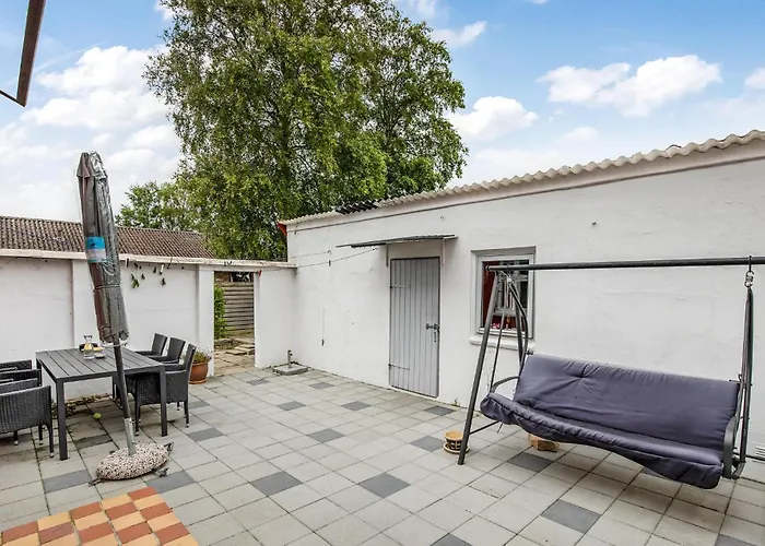 Cozy In Aakirkeby With Wifi Дом отдыха *